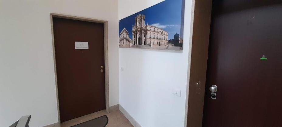 Barbara Classy 103 Apartment Syracuse